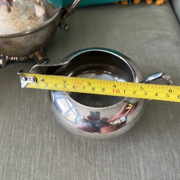 Tea Set - Picture 15 of 16